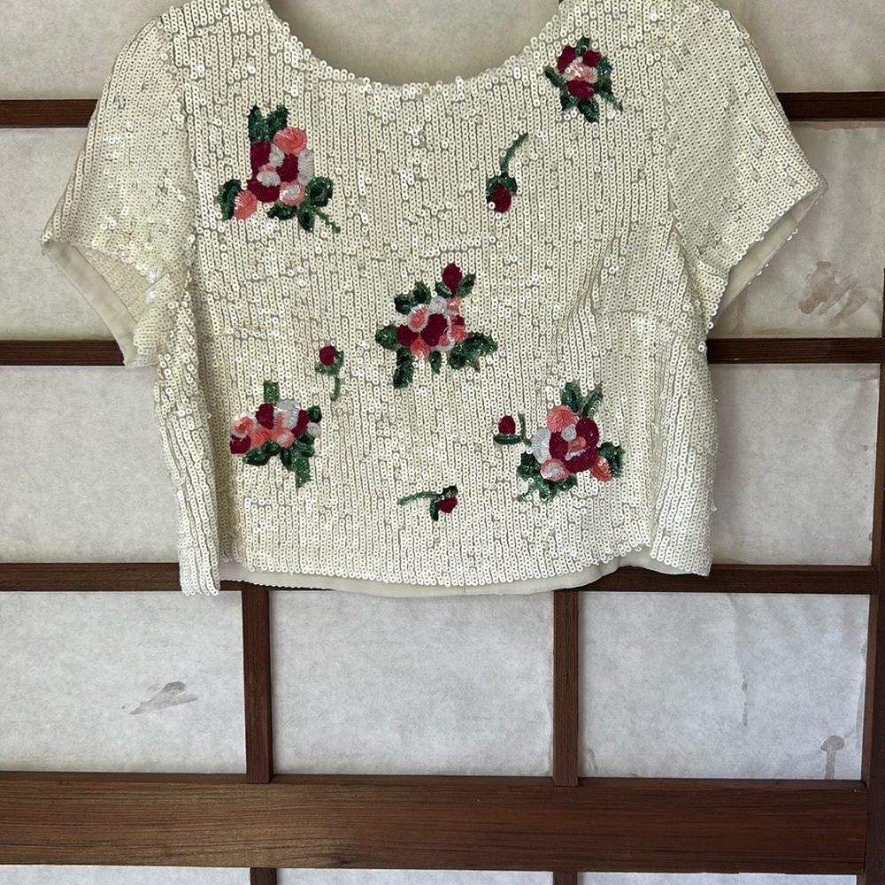 Pallavi Moham Floral Embellished White Sequined Crop Top